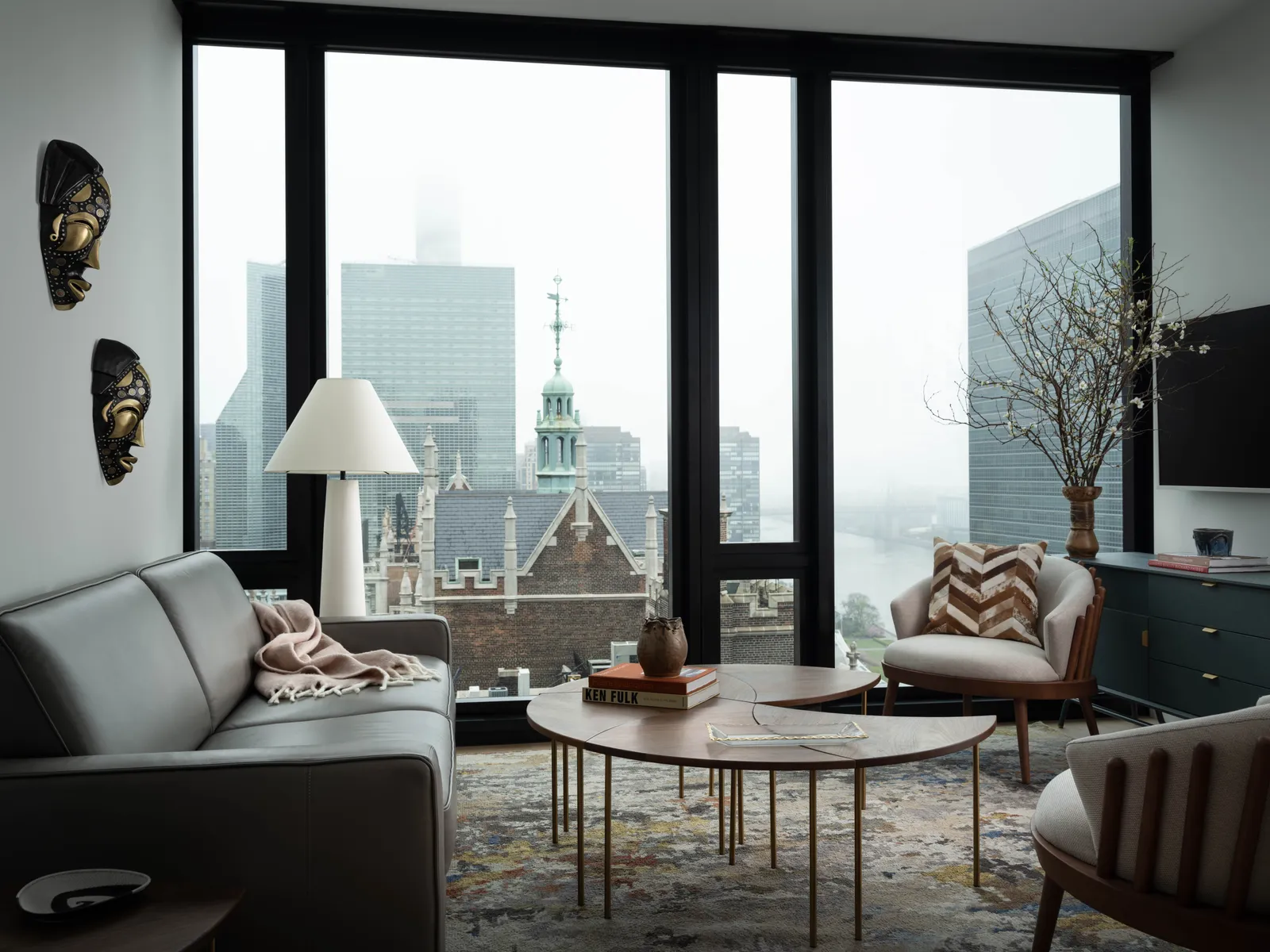 Discover New York Penthouse Style: 5 Decor Lessons You Can Steal