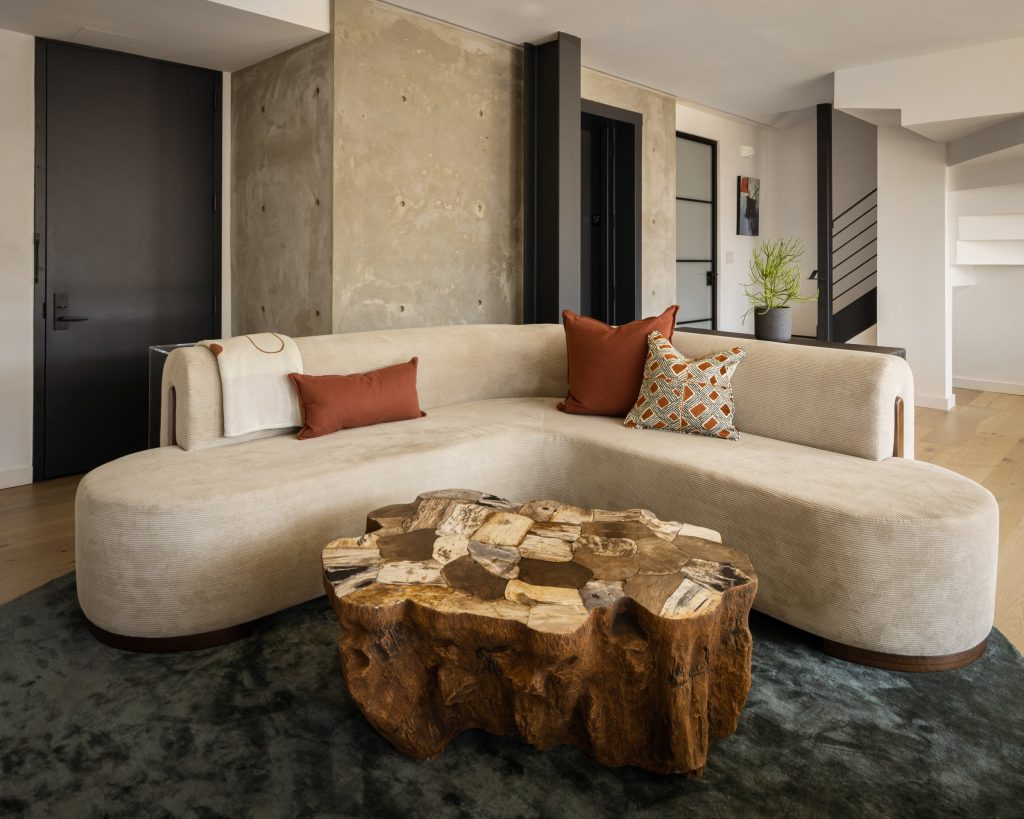 Luxury Projects With Statement Green Rugs 