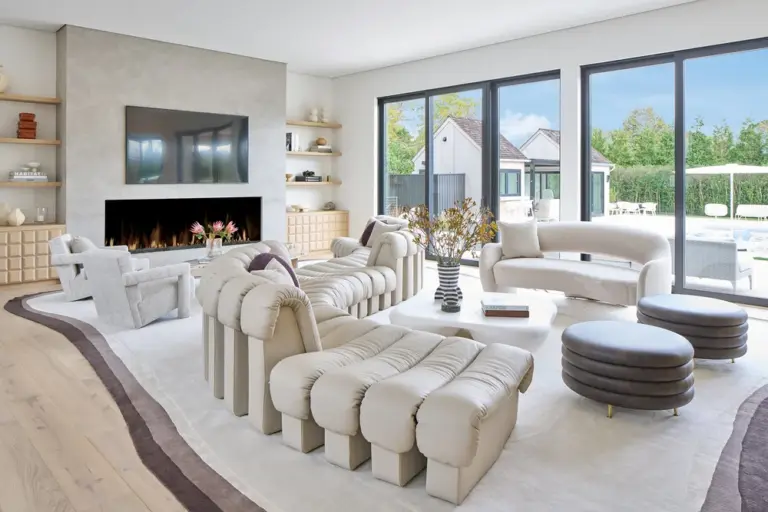 Minimalist Rugs Transformative Power: Layered Luxury