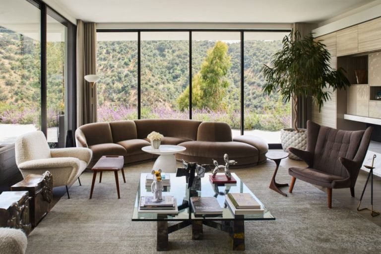Meet Anastasia Soare’s Creative Beverly Hills Home Project