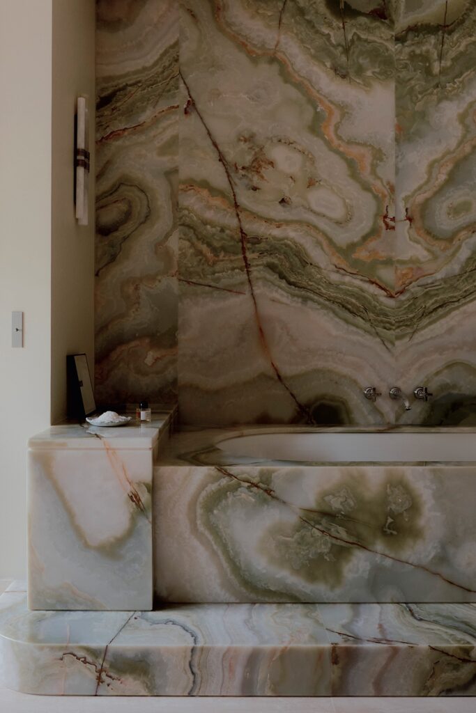 Mansion Interior Design: A Parisian Masterpiece, Bathroom