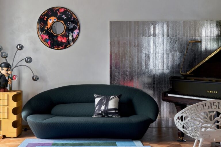 Blending Holiday Home Decor with Color and Texture