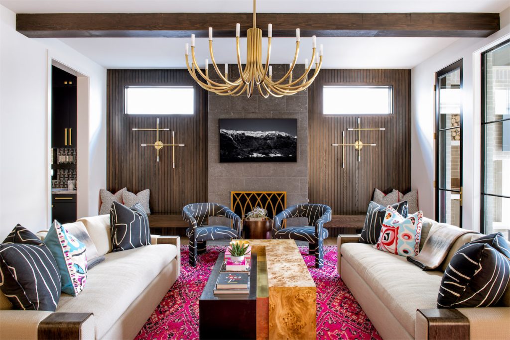 Living Room With A Pink Rug And Modern Furniture