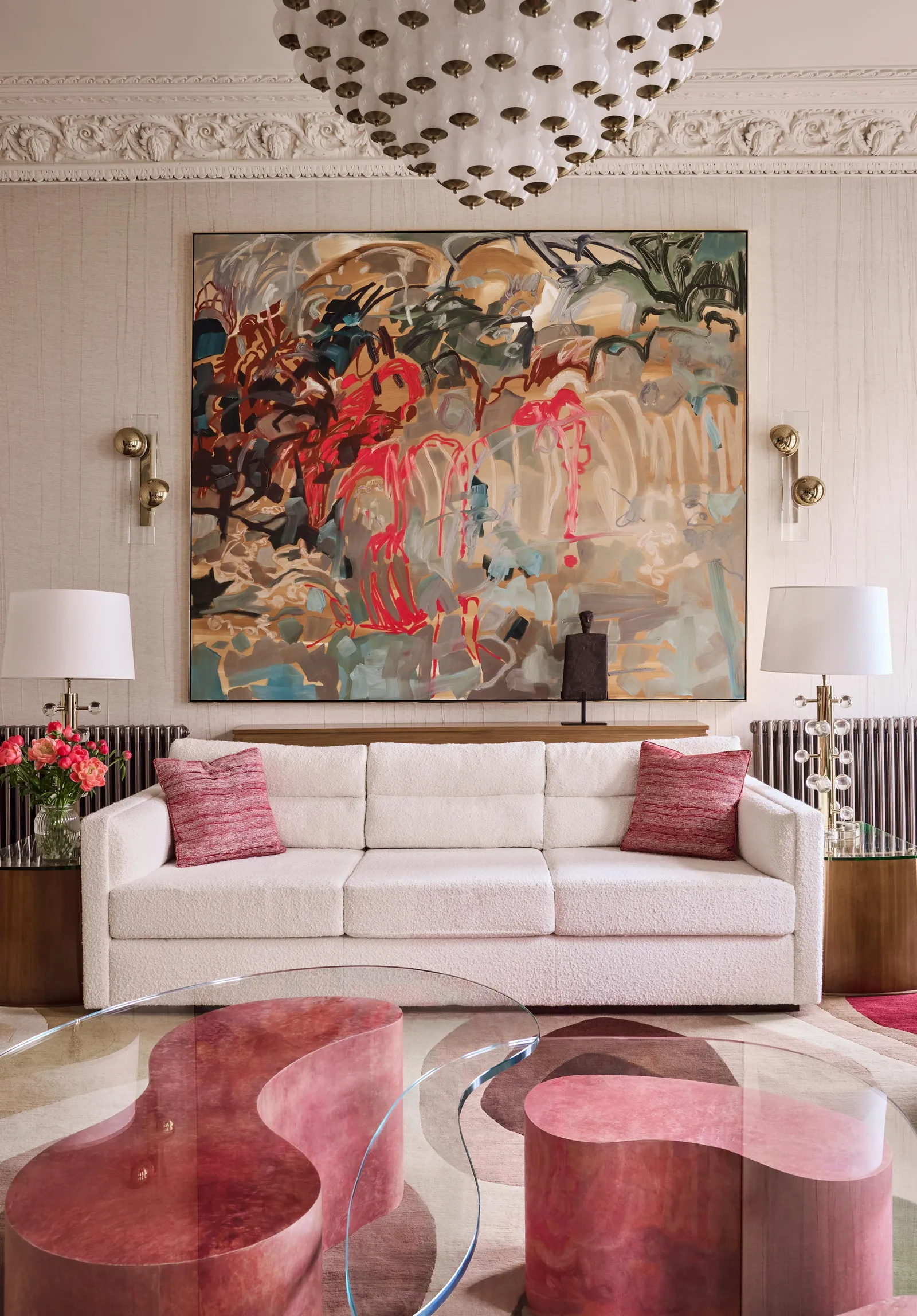 Home Renovation Ideas: A Victorian London Townhouse Transformed, Living Room With A Statement Rug And Designer´s Furniture