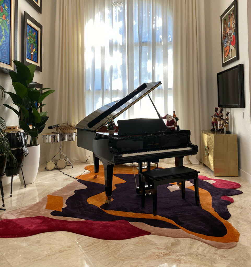 Piano on Piano: Explore this Inspiring Eclectic Interior Design Project