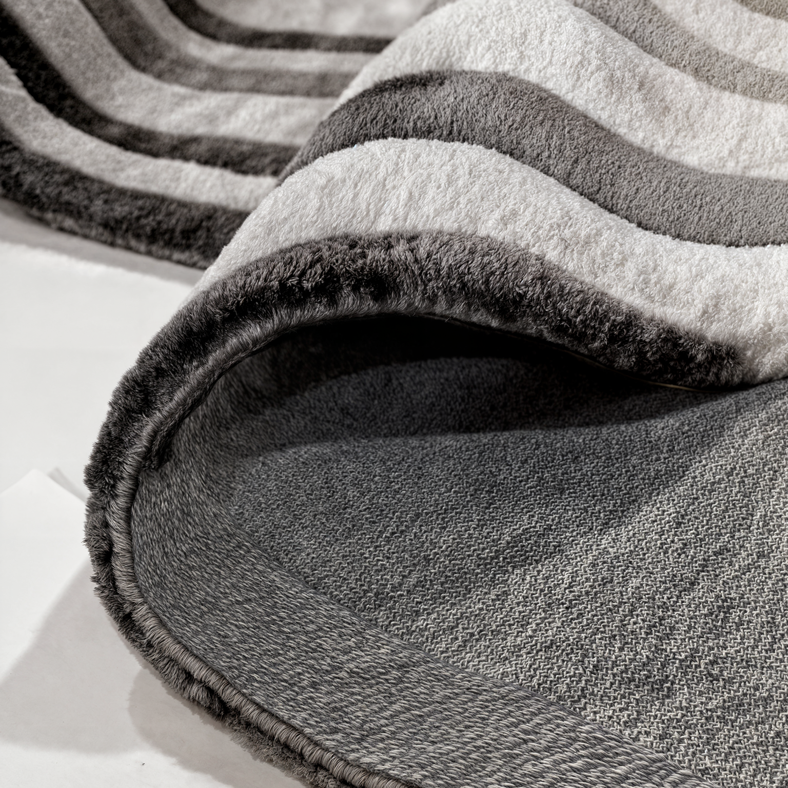 TAPIS Patchouli Rug | Contemporary Rug | Tapis Studio